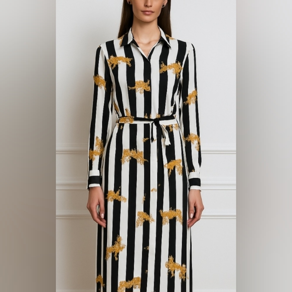 NWOT. Cute And Elegant Striped Long Dress with Tiger Print. Size M. European.